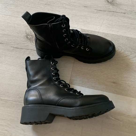 Steve Madden‎ Tornado ankle combat boot black leather 9.5 lace up zipper - Picture 1 of 13